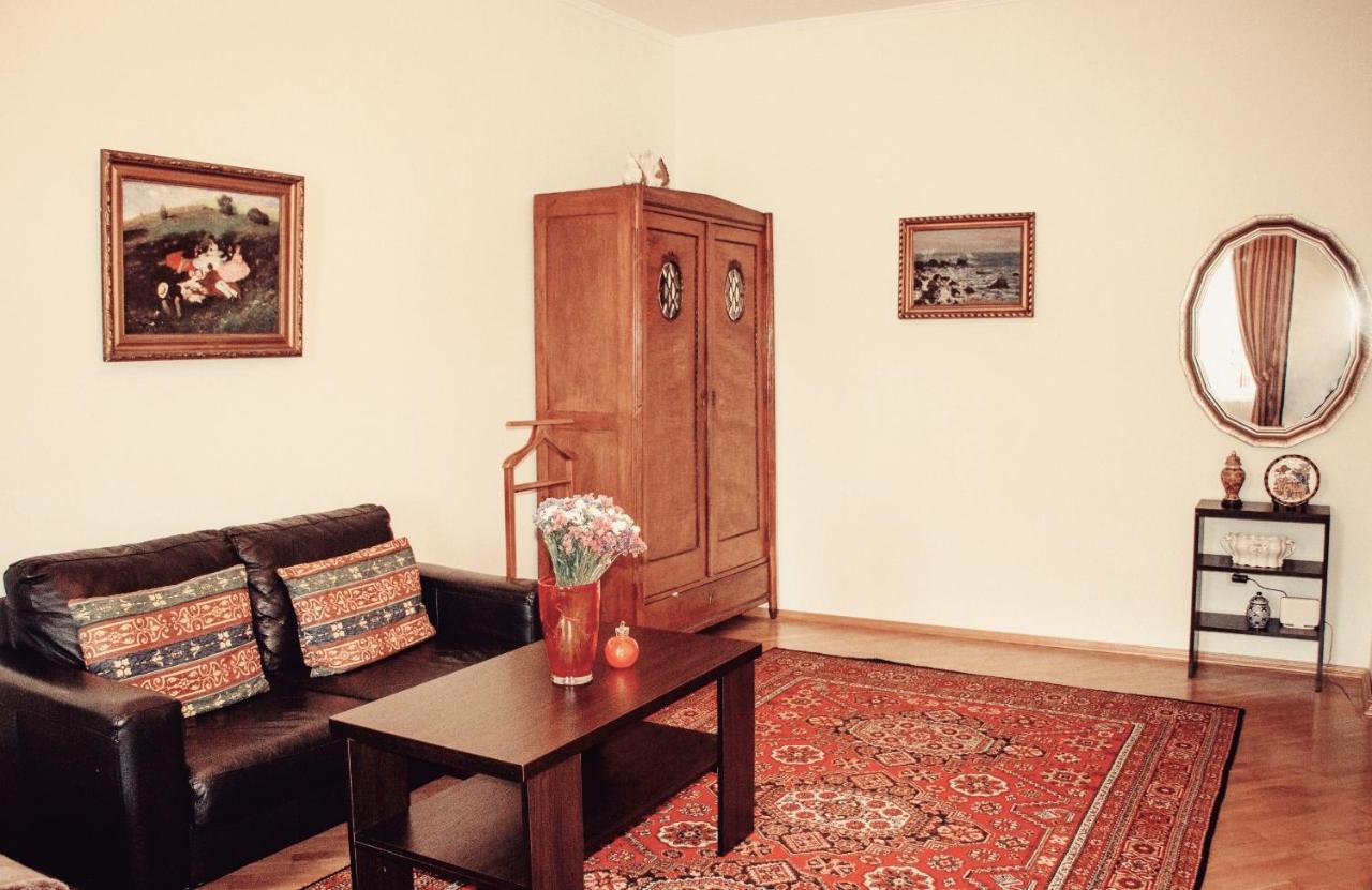 Appartement The Heart Of Lviv Extérieur photo