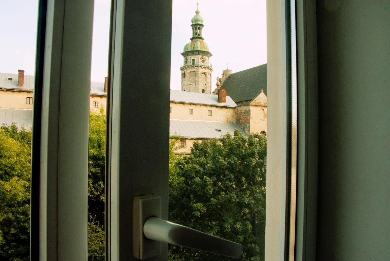 Appartement The Heart Of Lviv Extérieur photo