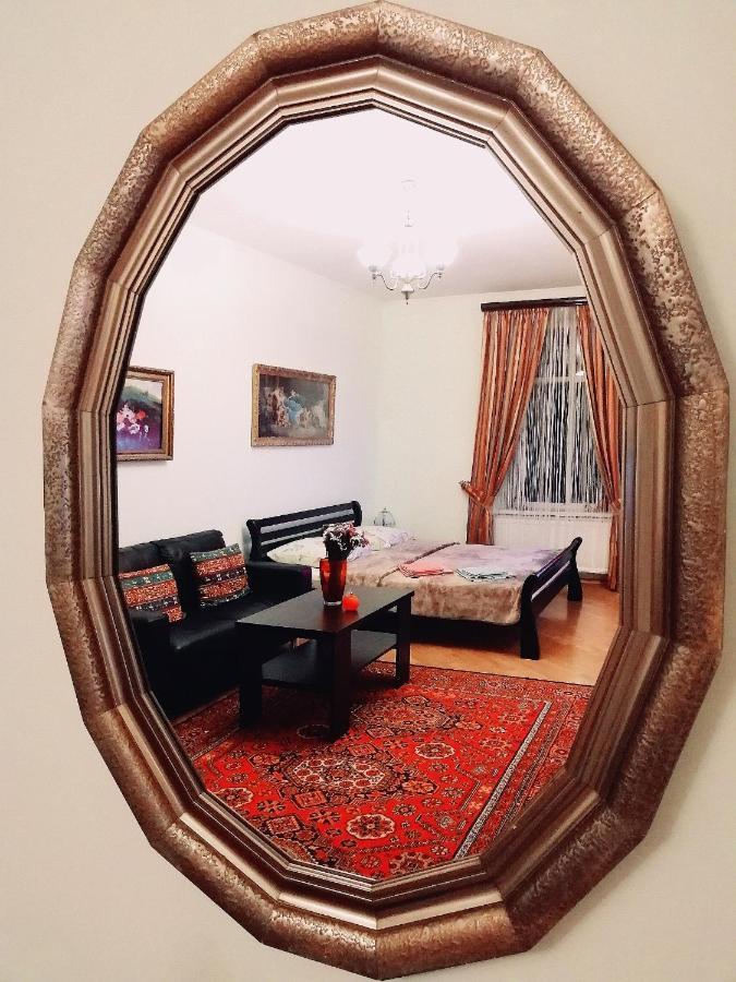 Appartement The Heart Of Lviv Extérieur photo