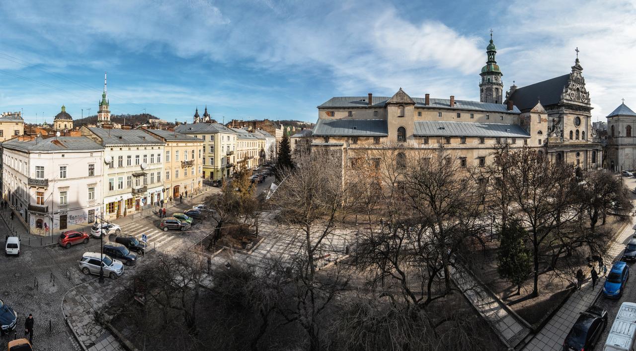 Appartement The Heart Of Lviv Extérieur photo
